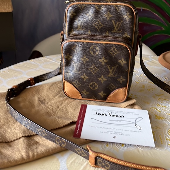Louis Vuitton Handbags - ✨💎Louis Vuitton Monogram Amazon Crossbody